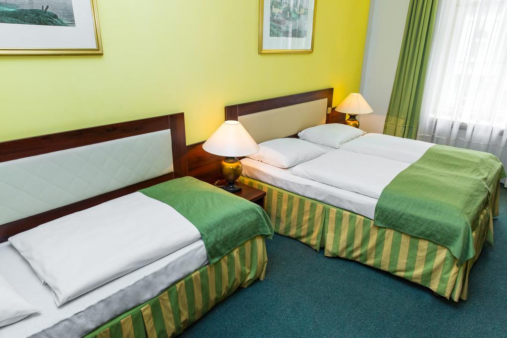 Abe Hotel Prag Exteriör bild